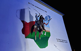 W Pieniężnie odsłonięto mural poświęcony 100. rocznicy Bitwy Warszawskiej